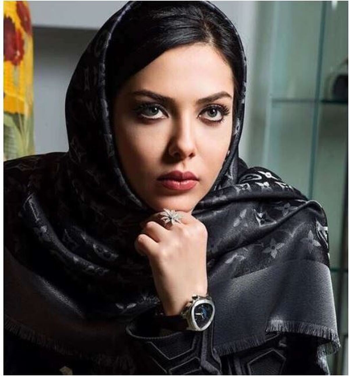 نگاهی به کافه گردی خوشمزه و دل آب کن لیلا اوتادی در روز‌های گرم بهاره! /ماشاالله خوش اشتها هم هست!