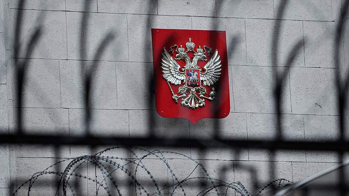 مکرون: در صورت رد شرایط آتش‌بس کی‌یف توسط روسیه، تحریم‌های جدیدی علیه این کشور وضع می‌شود