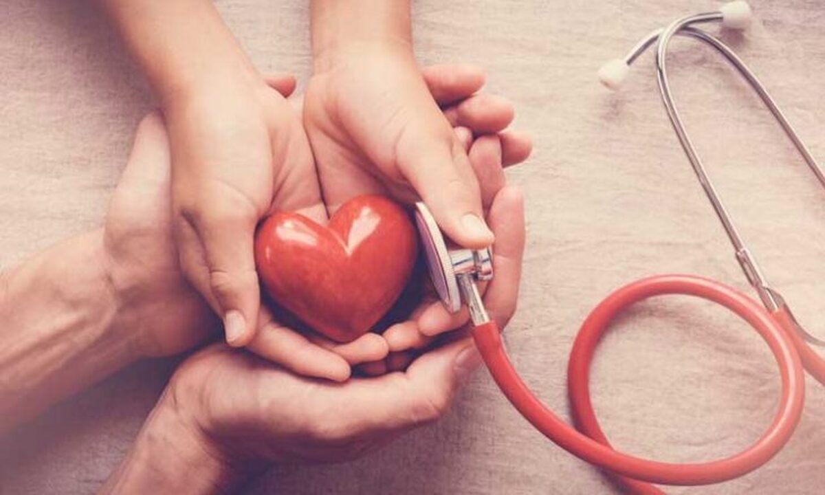 چگونه می‌توان بدون دارو سطح کلسترول خون را کنترل کرد؟