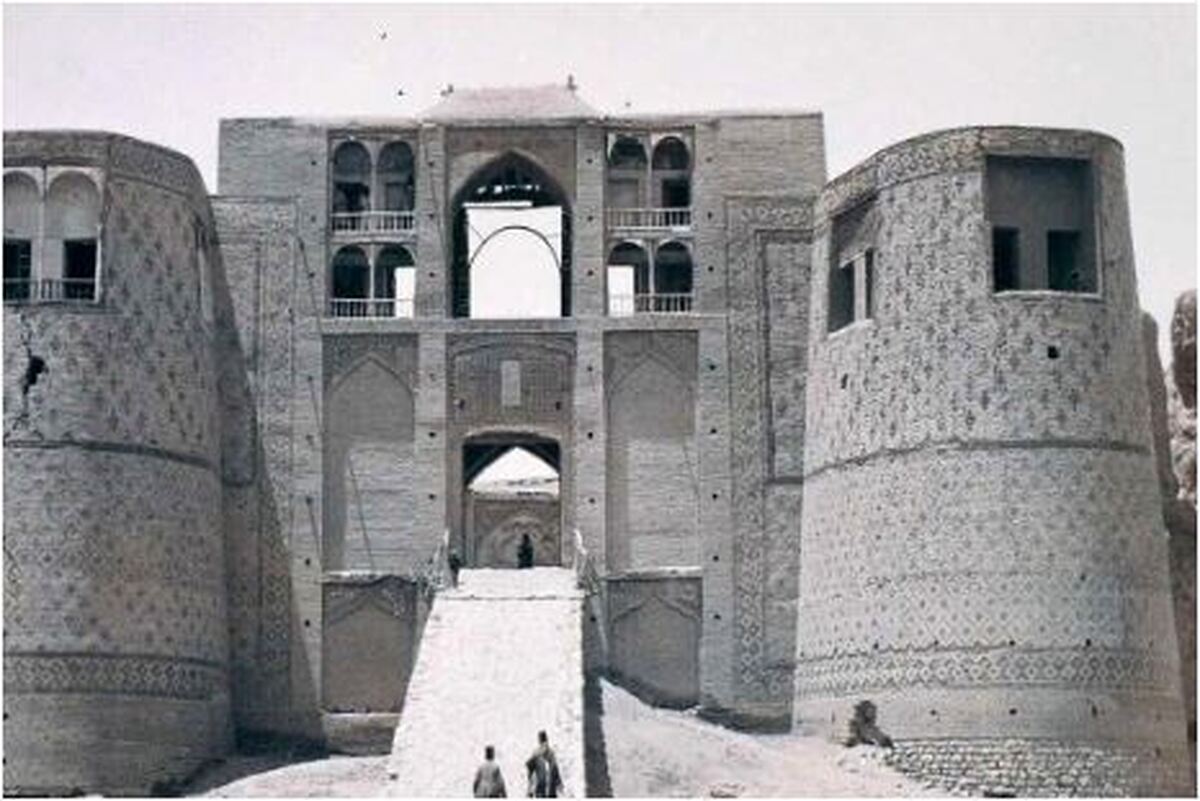 قلعه تاریخی یزدگرد سوم تبدیل به جاذبه گردشگری می‌شود