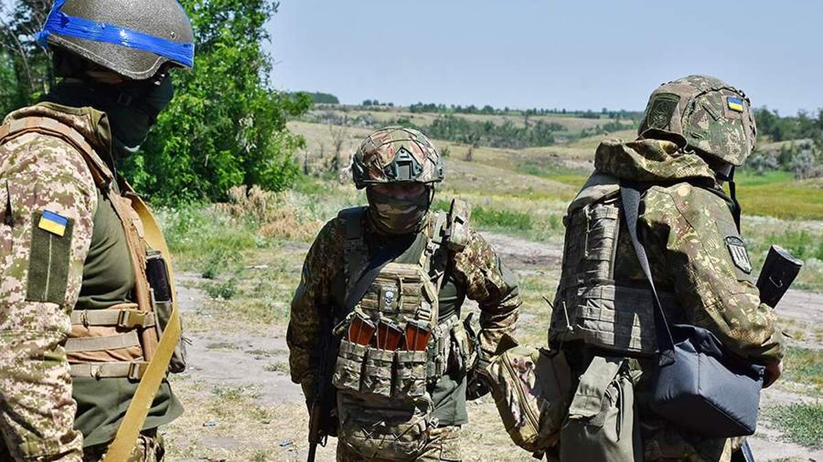 فیکو کشور‌های غربی را به تلاش برای طولانی کردن درگیری در اوکراین متهم کرد
