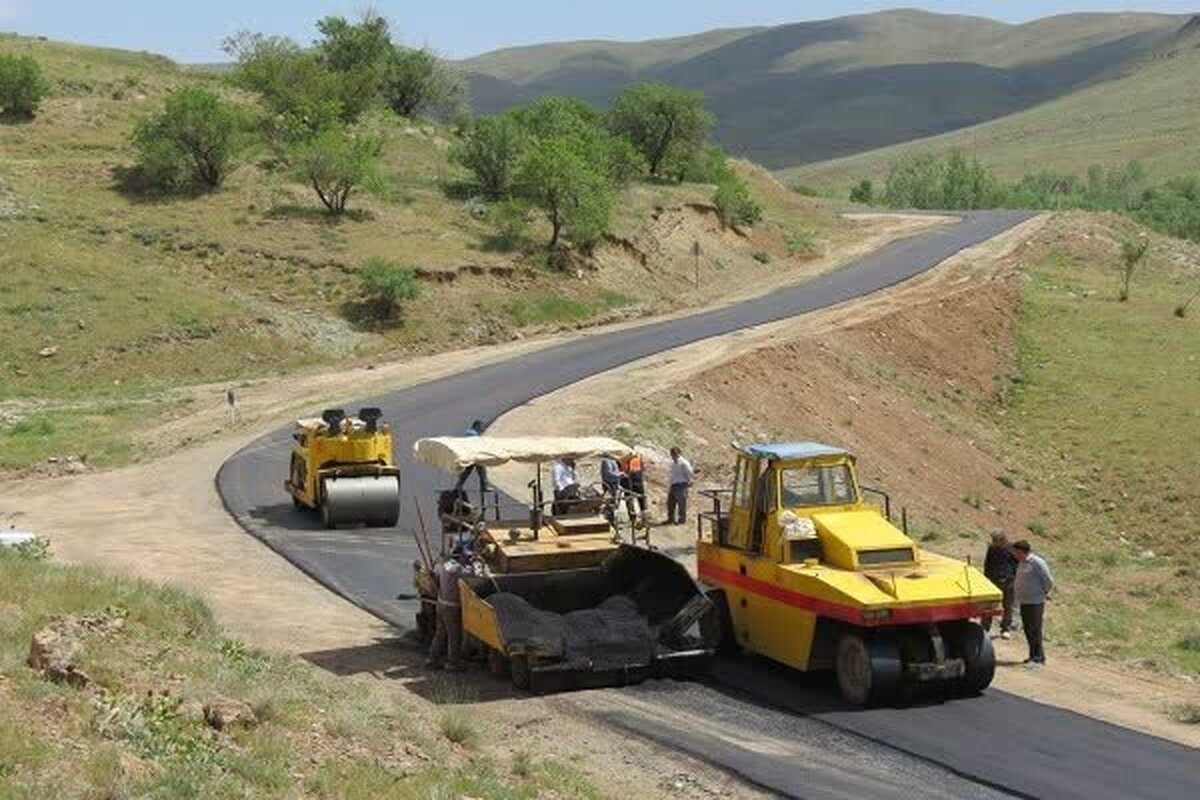 ساخت ۷۰ کیلومتر راه روستایی در همدان