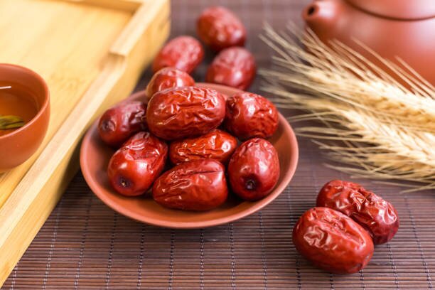 عناب معجزه‌ای کوچک برای سلامت عمومی بدن