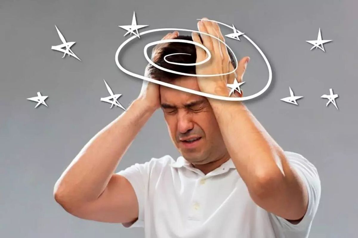 سرگیجه و سیاهی رفتن چشم‌ها در نتیجه چه مشکلی رخ میدهند؟