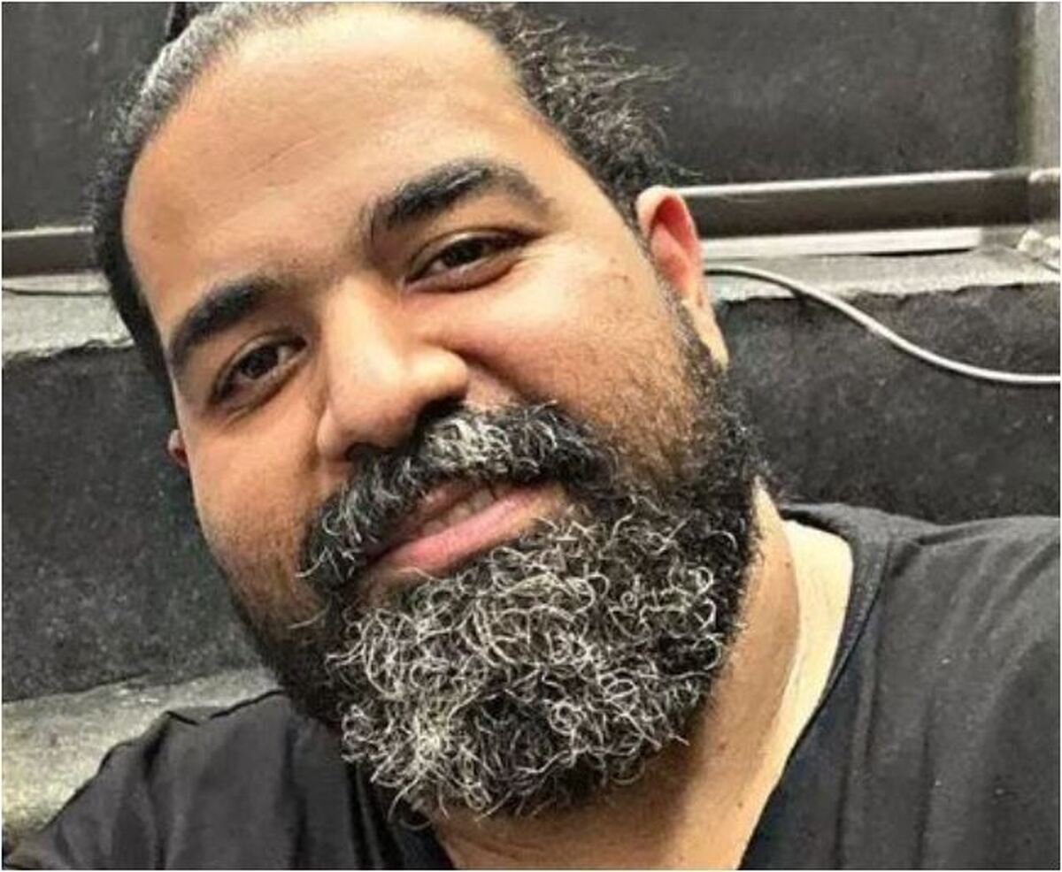 قابی دیدنی از پدر و مادر دوست داشتنی و مهربان رضا صادقی/خدا حفظشون کنه
