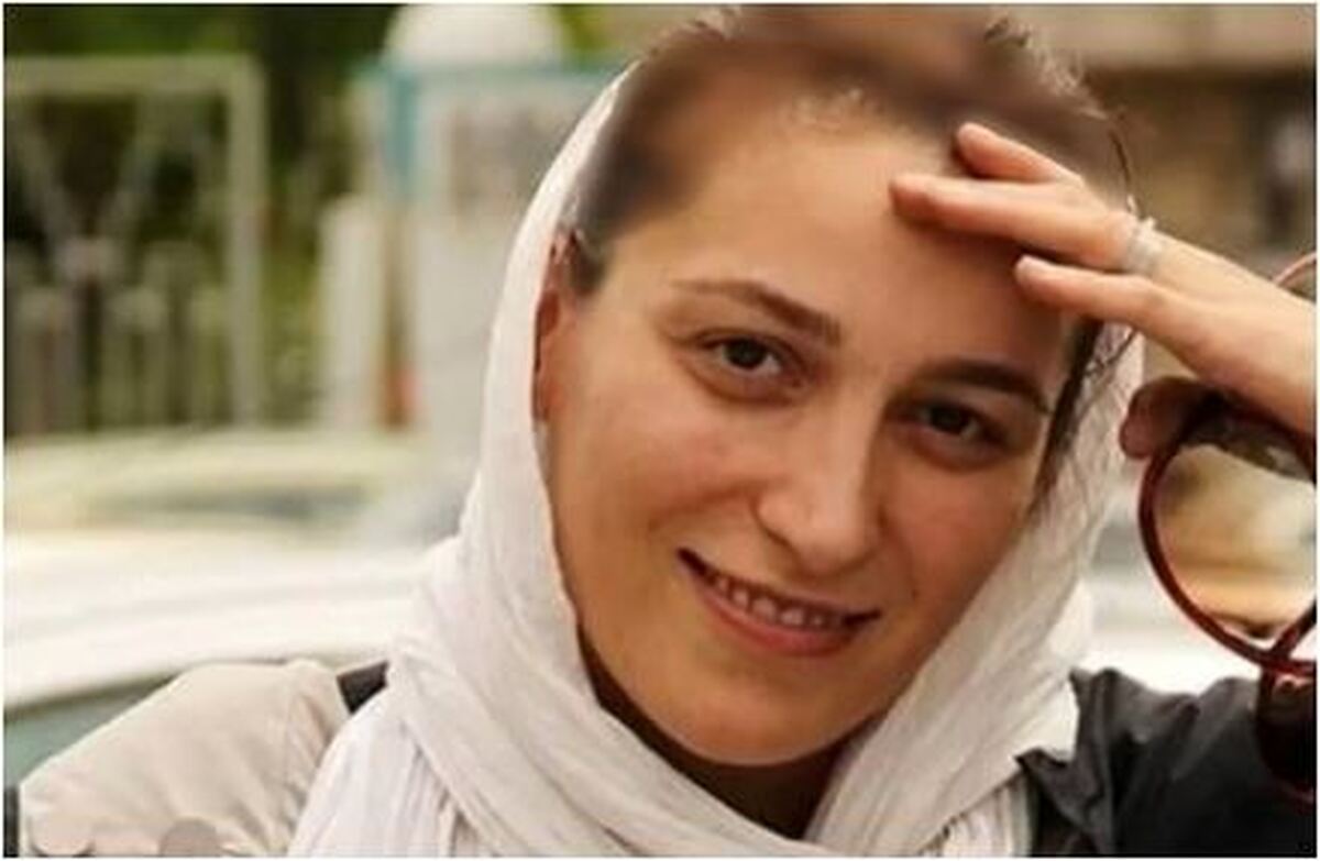 نگاهی به خانه بهم ریخته و شلوغ پلوغ فلامک جنیدی در لندن