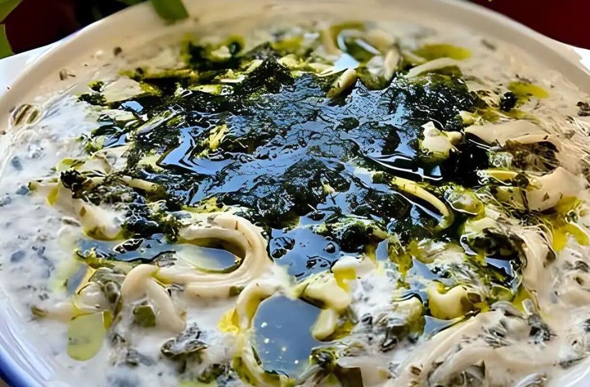 رسپی تهیه آش سنتی مشهدی ها، خوشمزه و لذیذ