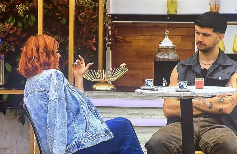 نگاهی به برنامه جنجالی «عشق ابدی»، بحث برانگیز‌ترین برنامه این روز‌ها