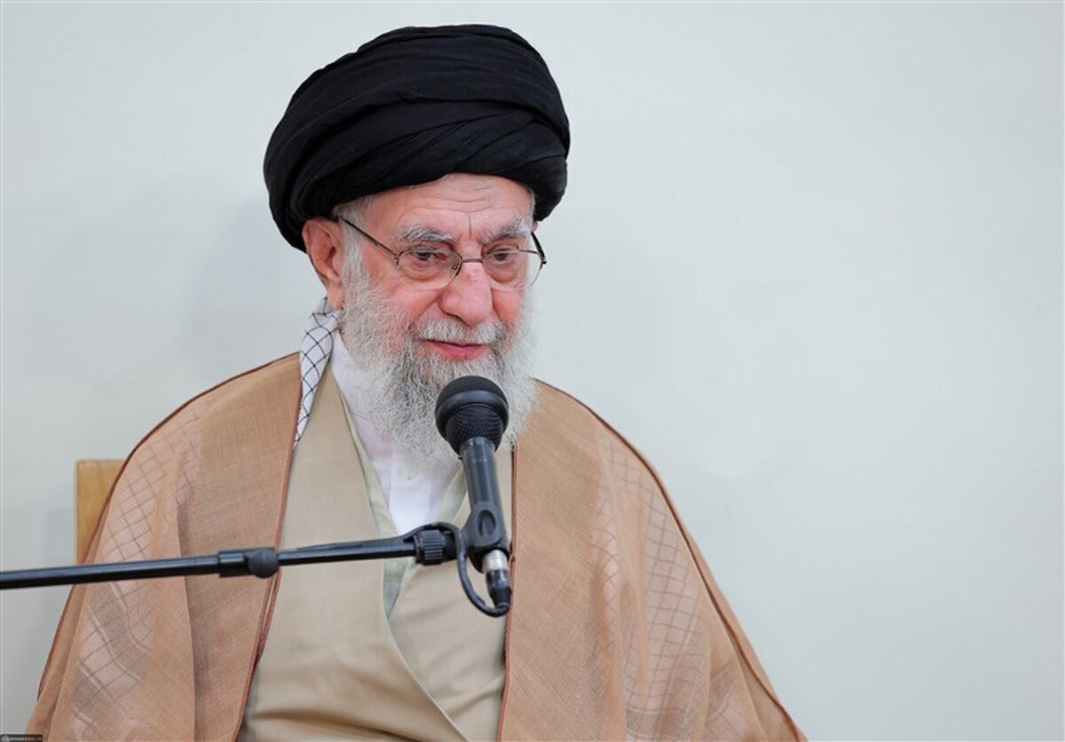 امام خامنه‌ای: ایستادگی در برابر ظالمان علّت دشمنی با ماست