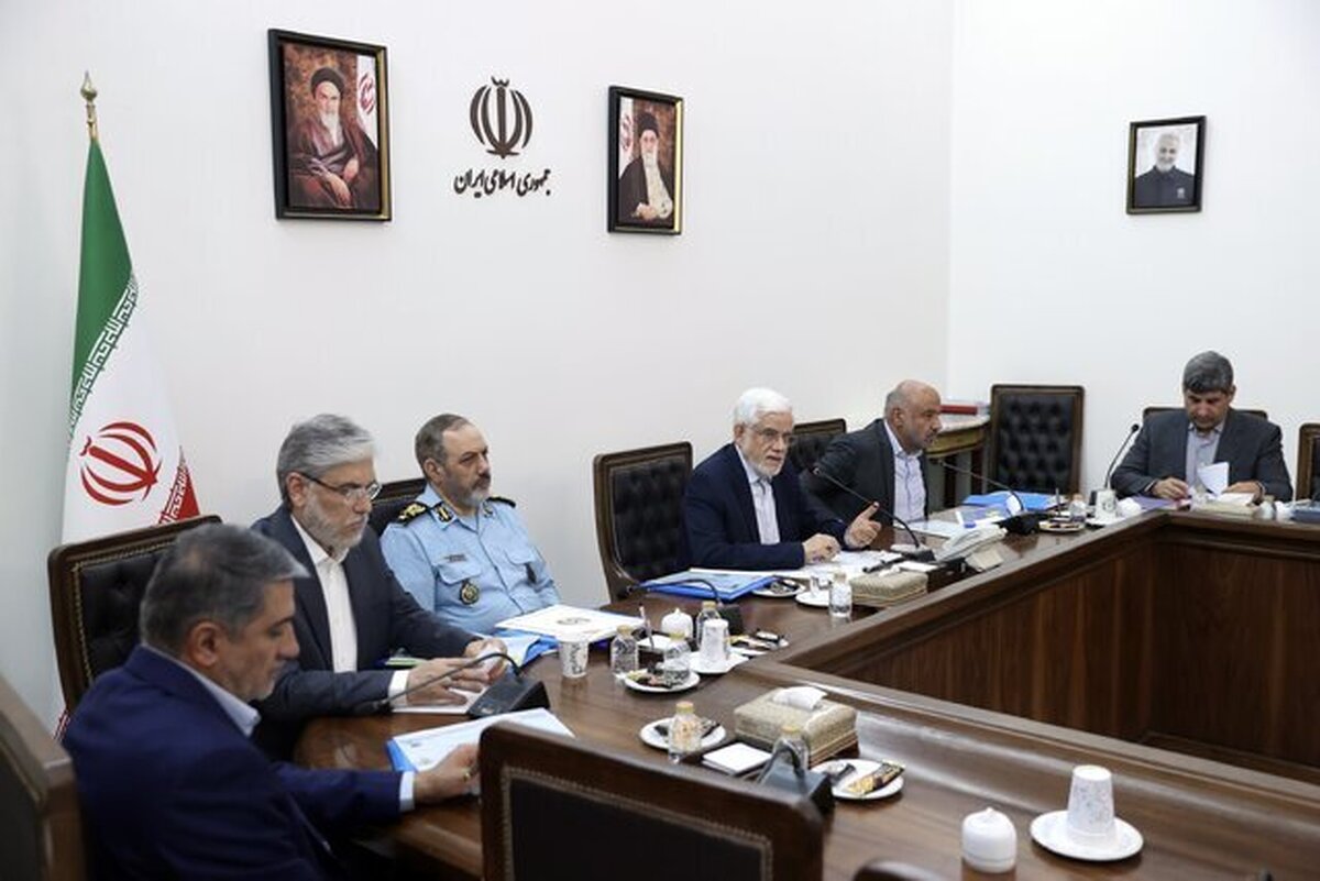 عارف: کمبود‌ها در زمینه تربیت تکنسین از علل پایین بودن بهره‌وری در کشور است