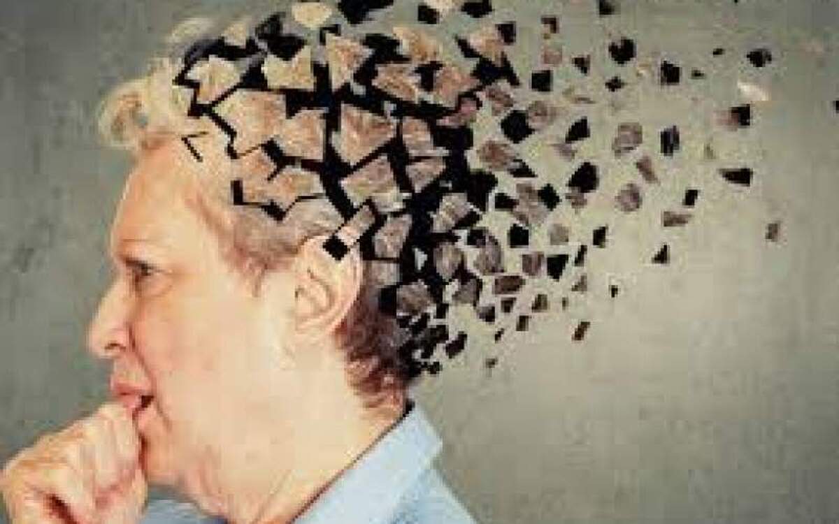 خواب‌آلودگی بیش از حد نشانه‌ای از زوال عقل!