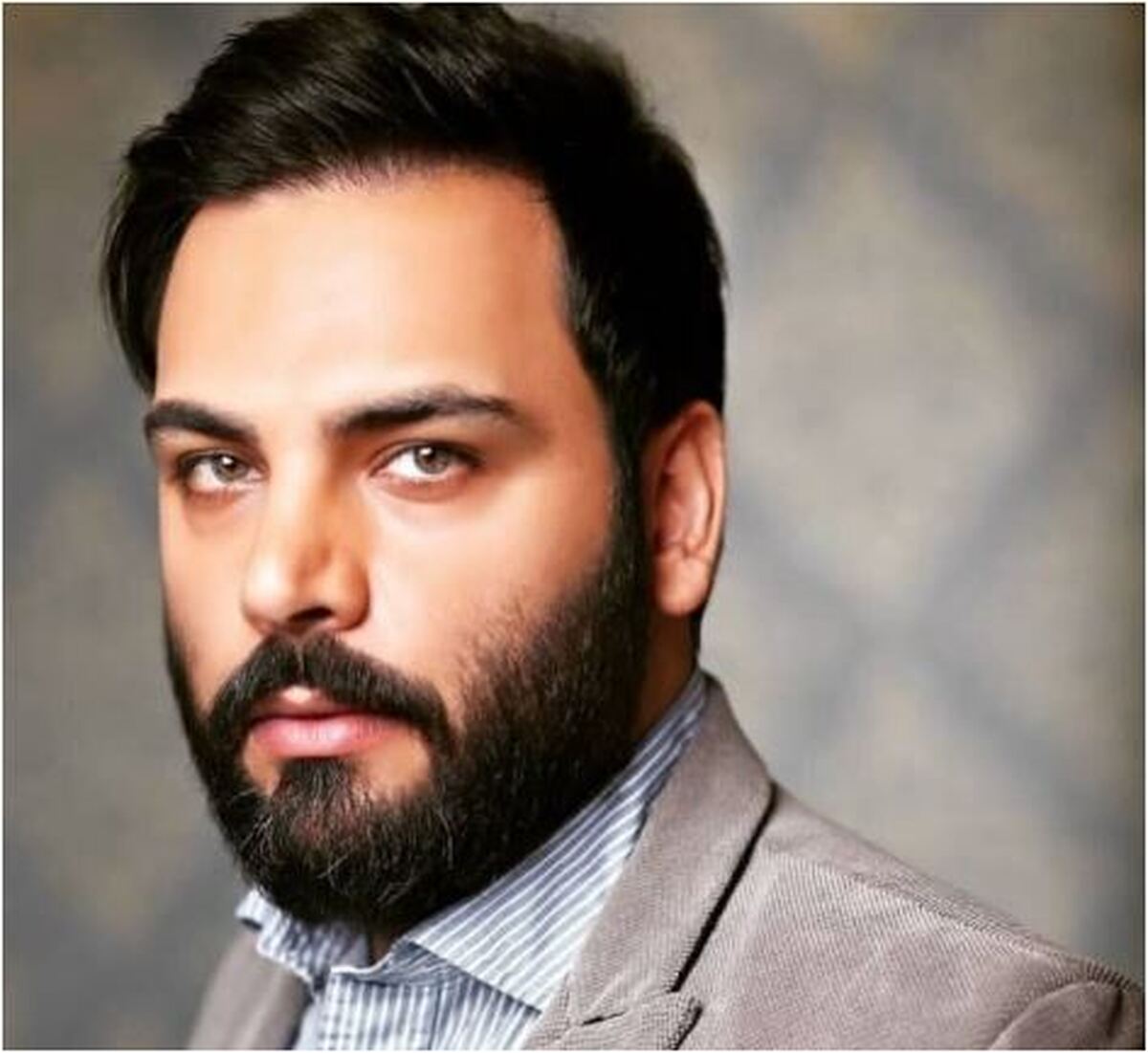 استوری هنرمندانه احسان علیخانی لب دریا با غروب دلنشین دیدن دارد!
