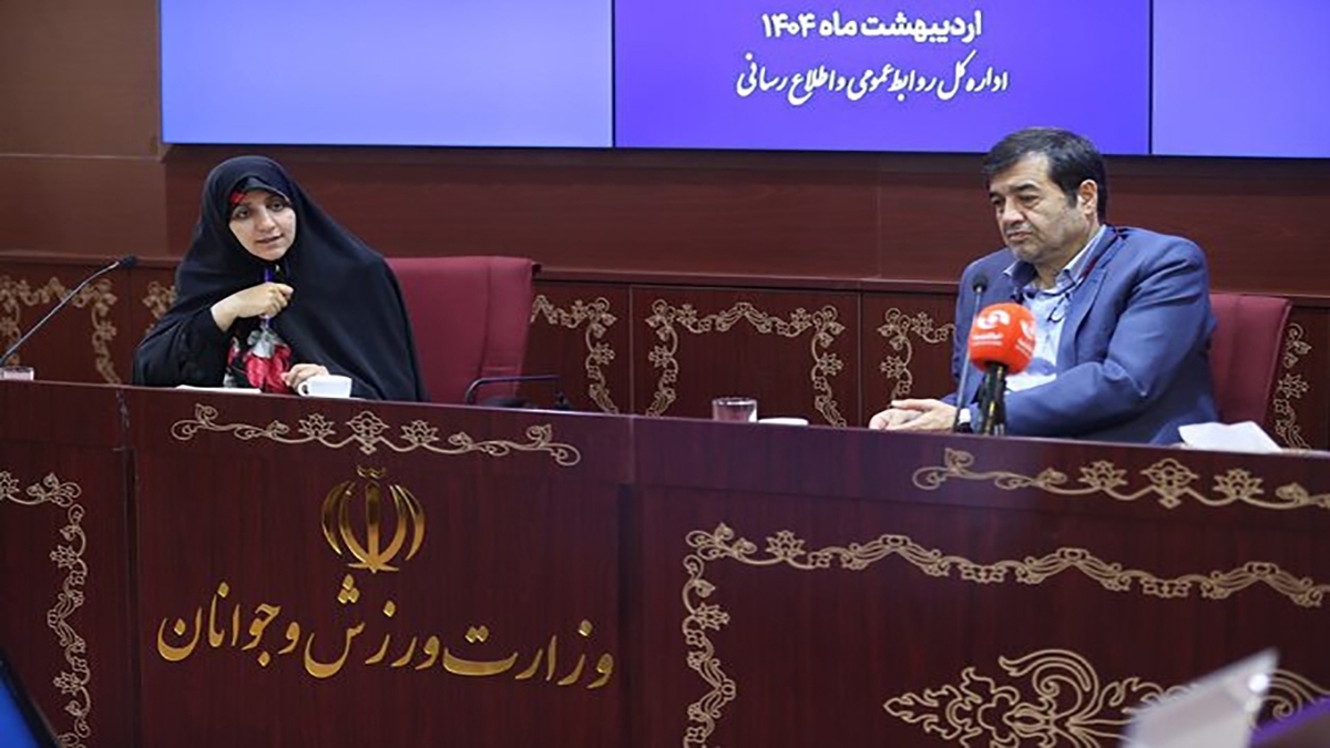 معاون امور زنان ریاست جمهوری: در استادیوم‌ها زون‌های خانوادگی تعریف کنیم