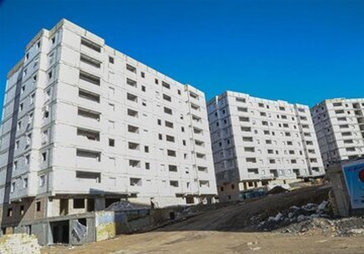 تحویل واحدهای مسکن ملی به متقاضیان بندرعباسی