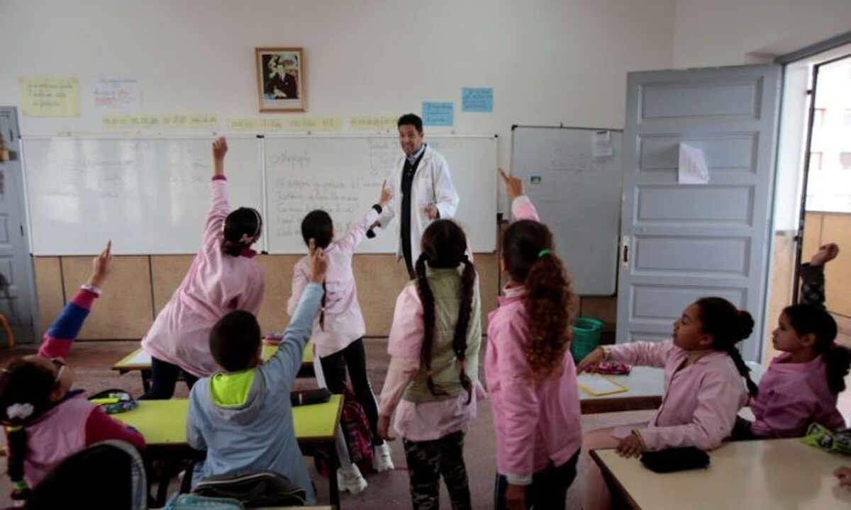 تغذیه با شیر مادر احتمال افت تحصیلی را کاهش می‌دهد