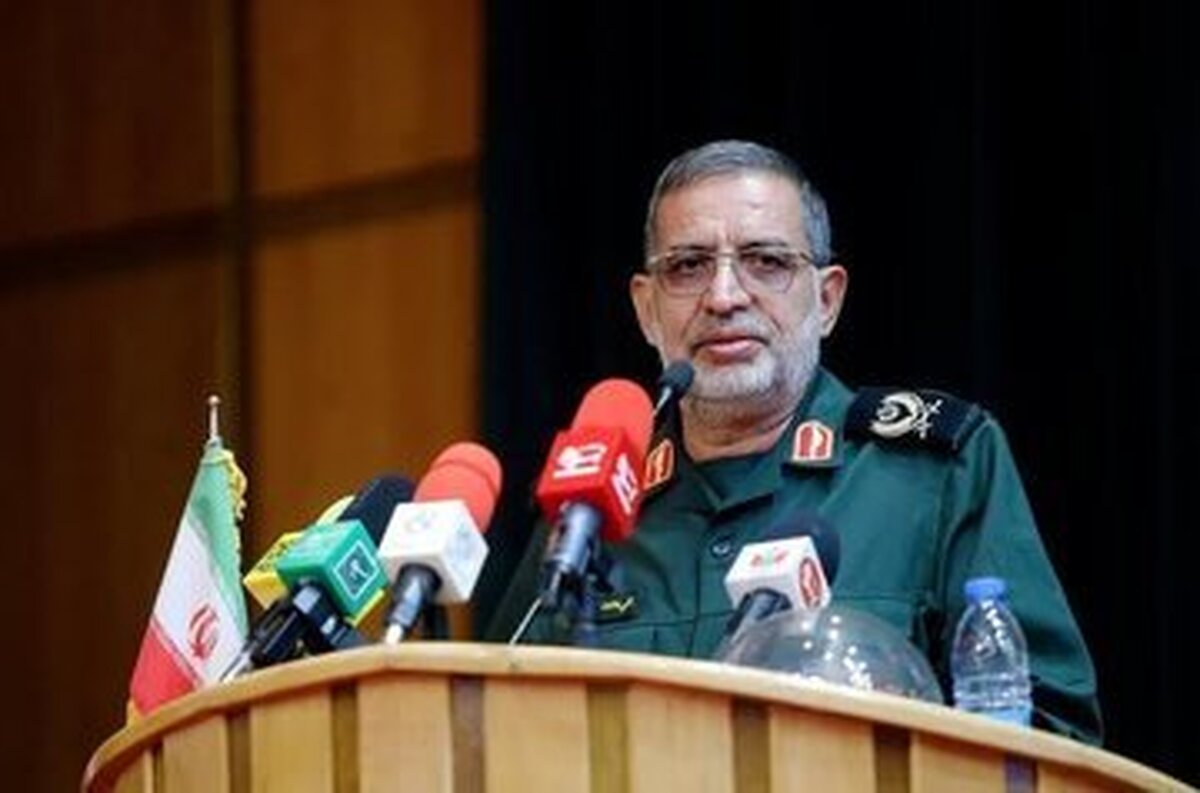 باید همه با هم تلاش کنیم تصویر سازی های دشمن را برهم زنیم