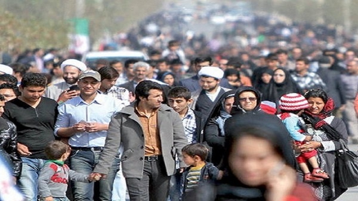 جمعیت ایران تا سال ۱۴۲۸ به ۹۴.۵ میلیون نفر می‌رسد