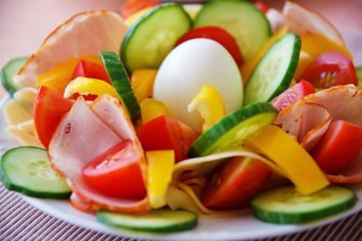 تغذیه و متابولیسم: غذا‌های گیاهی به جای غذا‌های حیوانی به کاهش وزن کمک می‌کنند