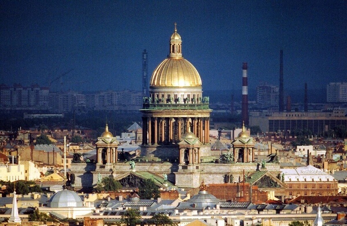 مهمان افتخاری امارات متحده عربی در مجمع حقوقی بین المللی پترزبورگ امسال