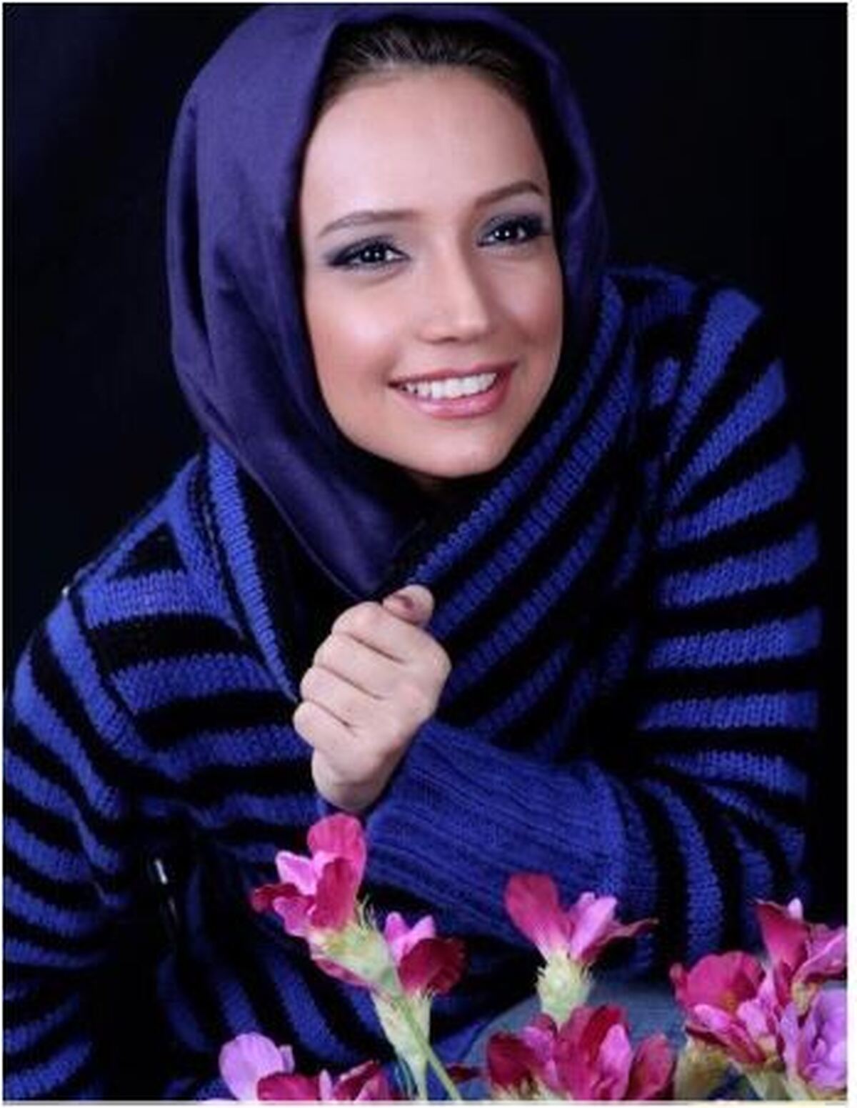 پرتره جذاب و دیدنی از جشن تولد شبنم قلی خانی در یک کافه سوت و کور و دنج را از دست ندهید!