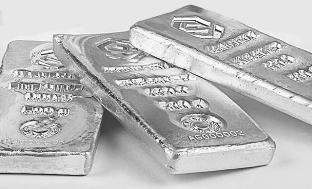 قیمت اونس جهانی نقره افزایش یافت