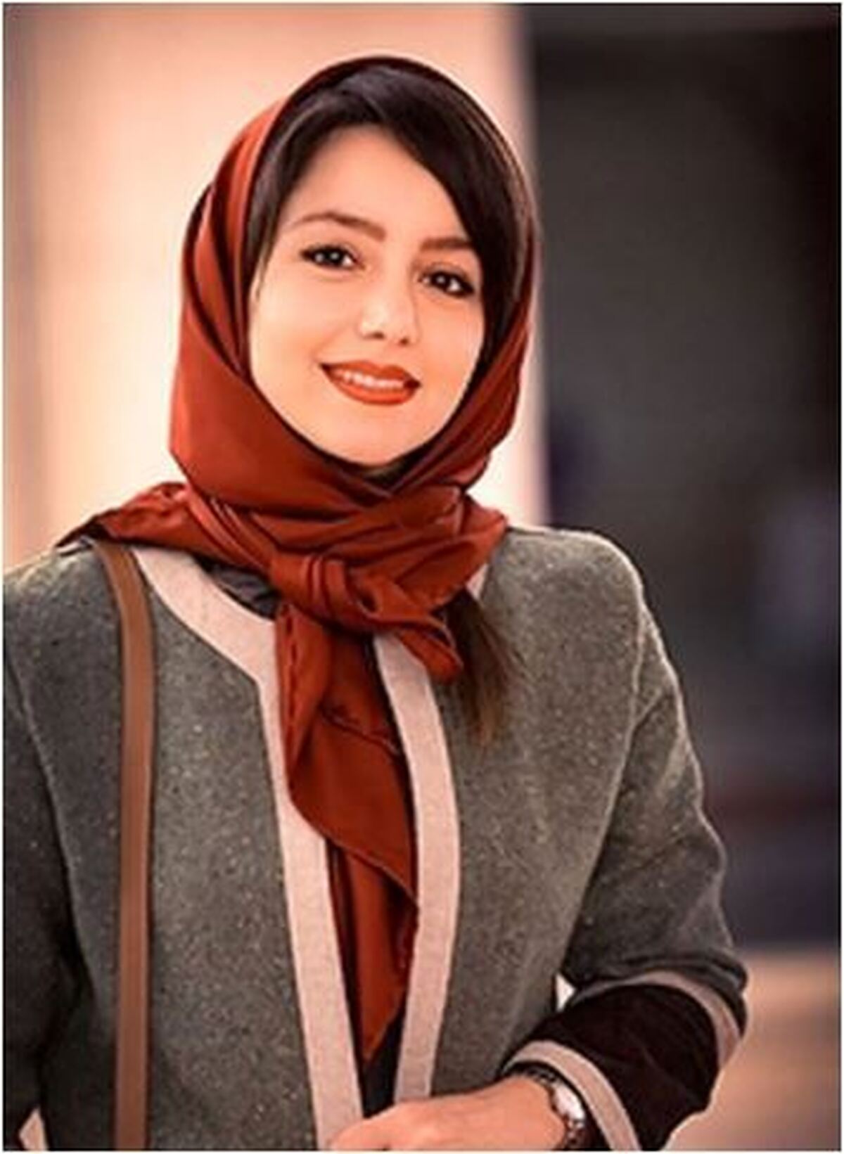 ایده خلاقانه و جالب نازنین بیاتی برای دکور خانه اش با گل‌های طبیعی را از دست ندهید+عکس
