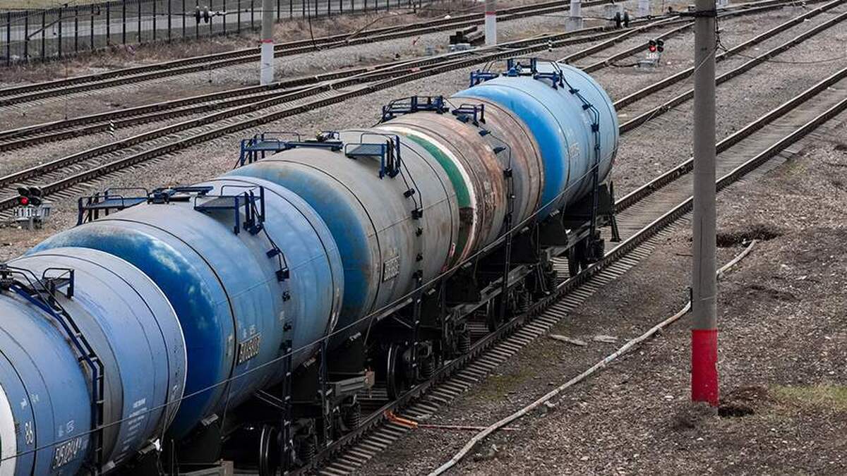 سفیر هند در روسیه از آمادگی این کشور برای افزایش خرید نفت و گاز مایع (LNG) خبر داد.
