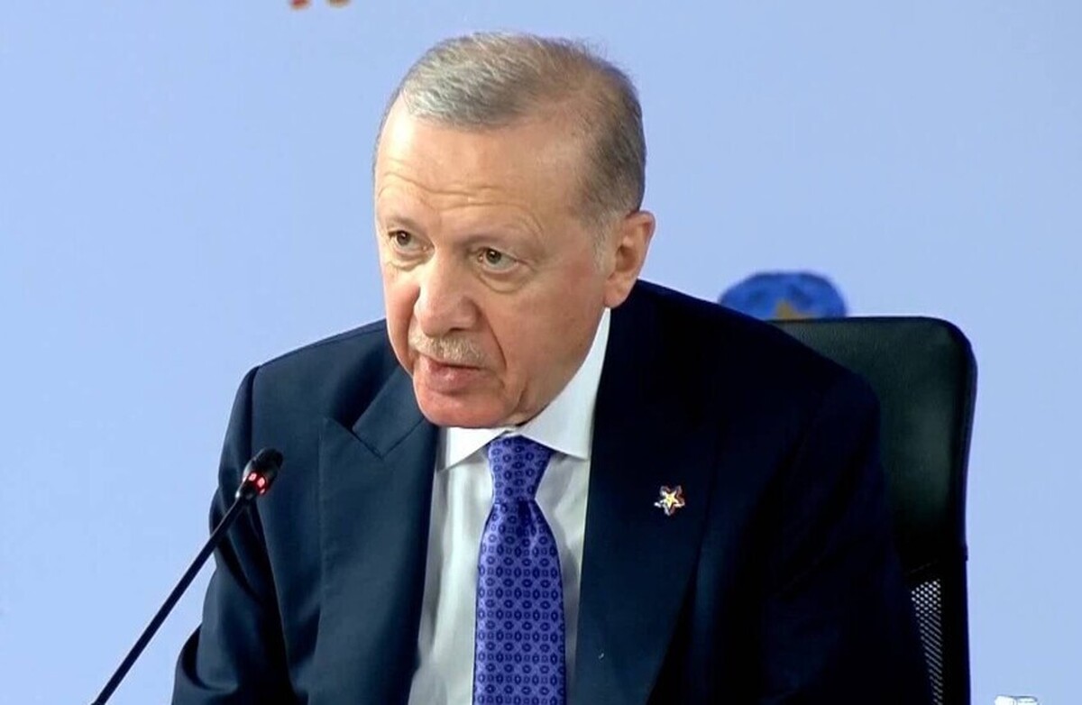 اردوغان: کار بر روی تدوین قانون اساسی جدید ترکیه ادامه دارد
