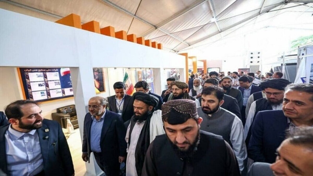 بازدید وزیر صنعت طالبان از دستاورد‌های معدنی ایران