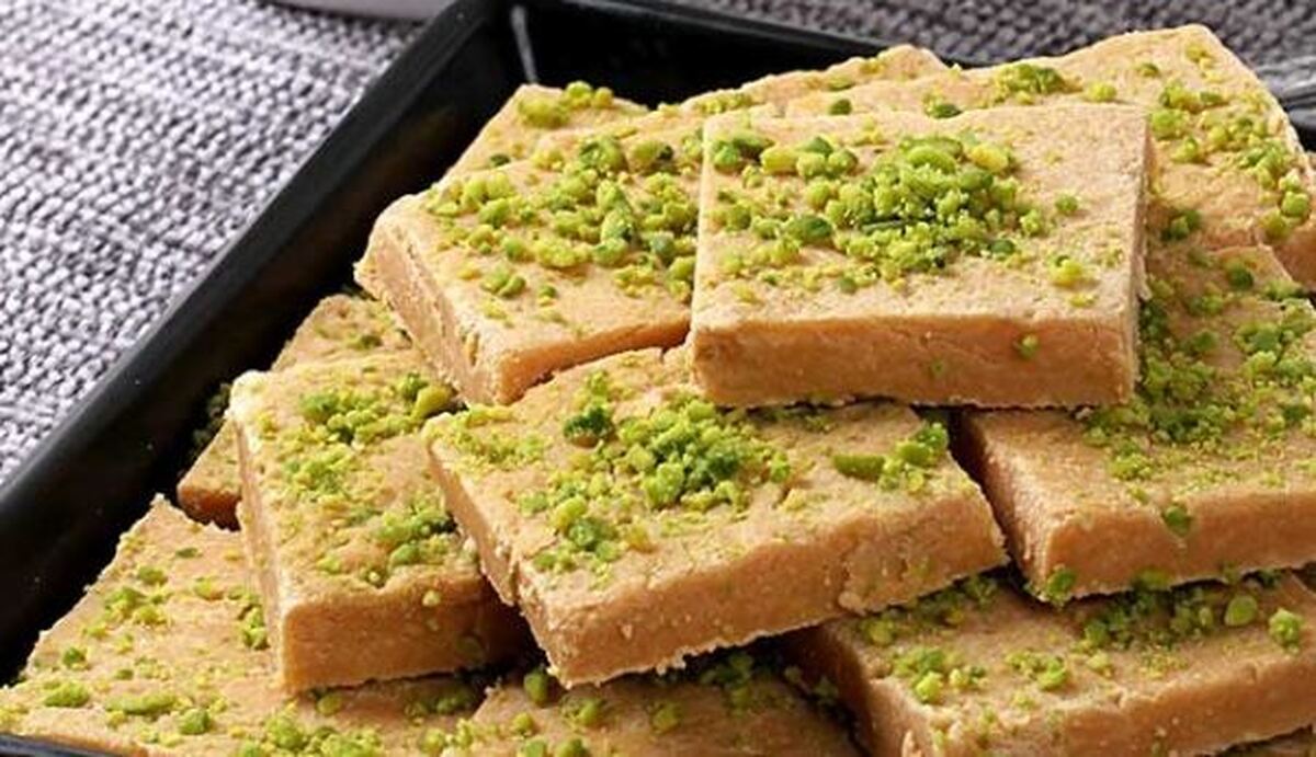 شیرینی شیری مخصوص عصرانه‌ها که در کنار چای بخورید