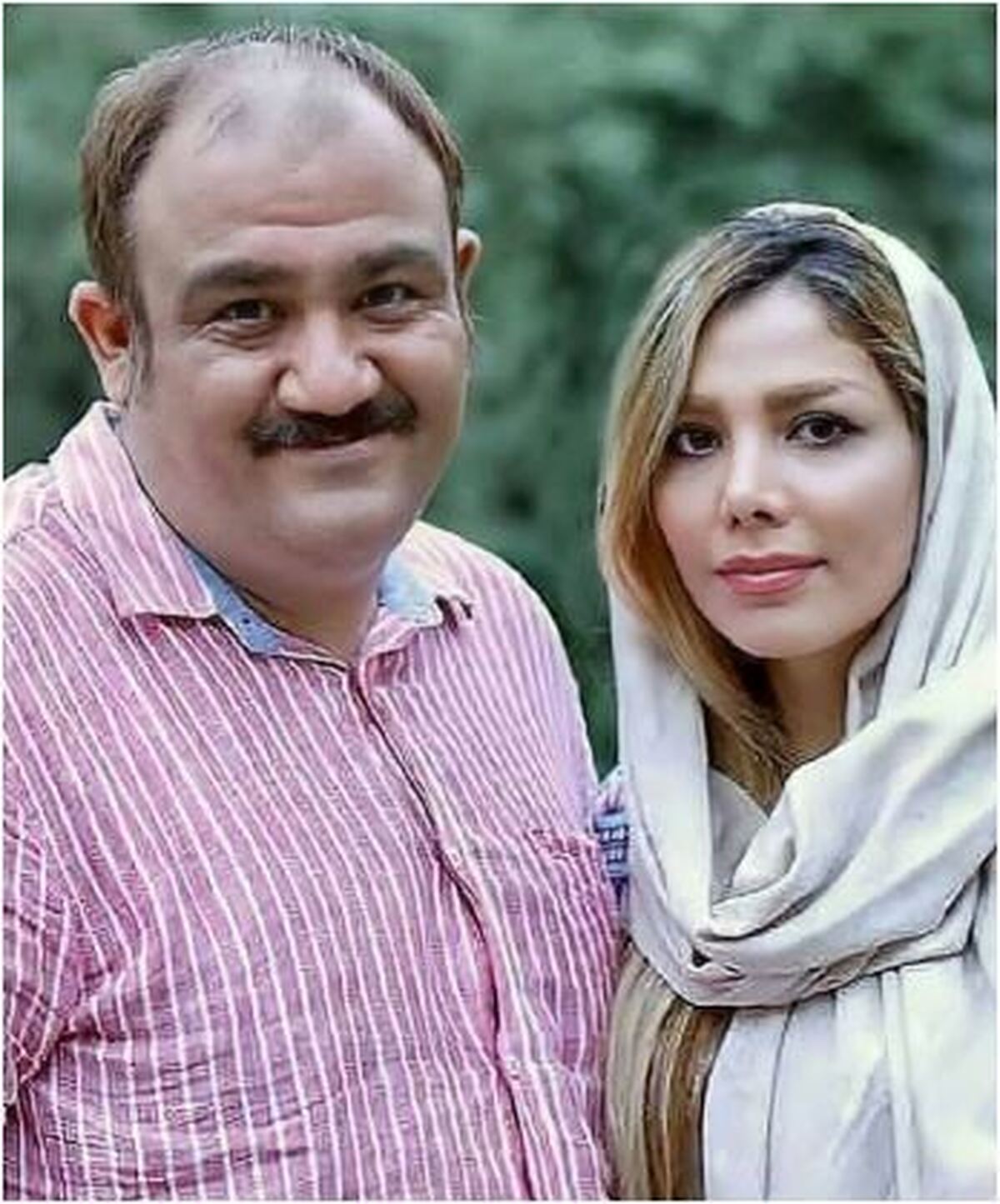 سلفی یادگاری مهران غفوریان و مادر زنده دل و خوش پوشش در جشن تولد آقای بازیگر را از دست ندهید