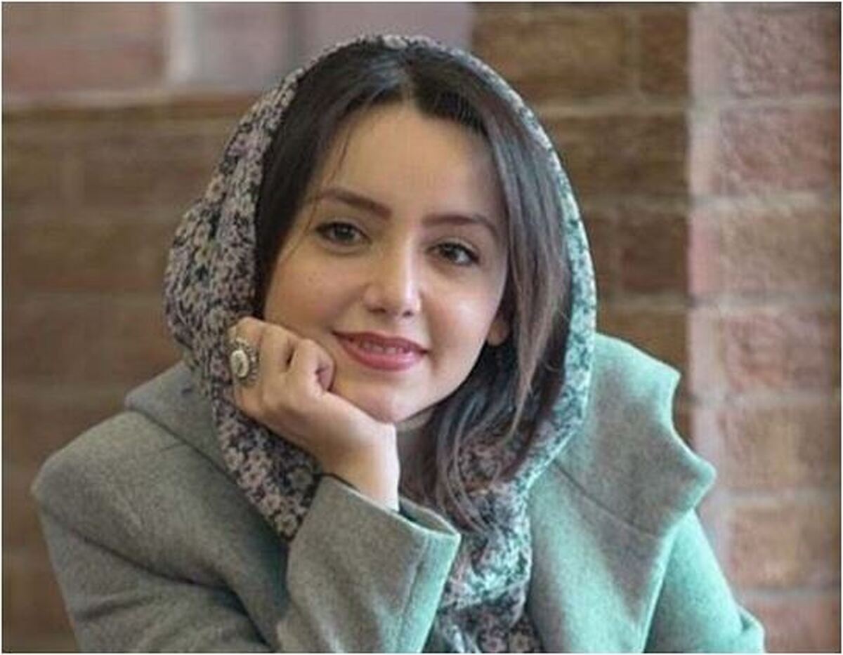 نگاهی به هدیه یک طرفدار برای نازنین بیاتی که با ذوق و عشق فراوان آماده شده!