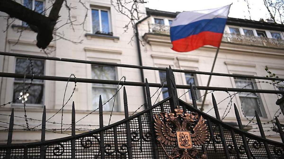 سفارت روسیه تحریم‌های جدید بریتانیا را بی‌معنا و خصمانه خواند