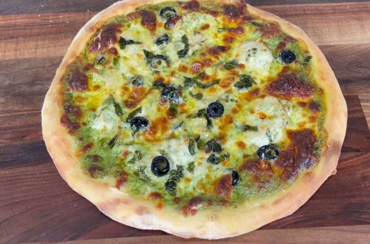 طرز تهیه خمیر پیتزا در منزل/حرفه‌ای آشپزی کنید!