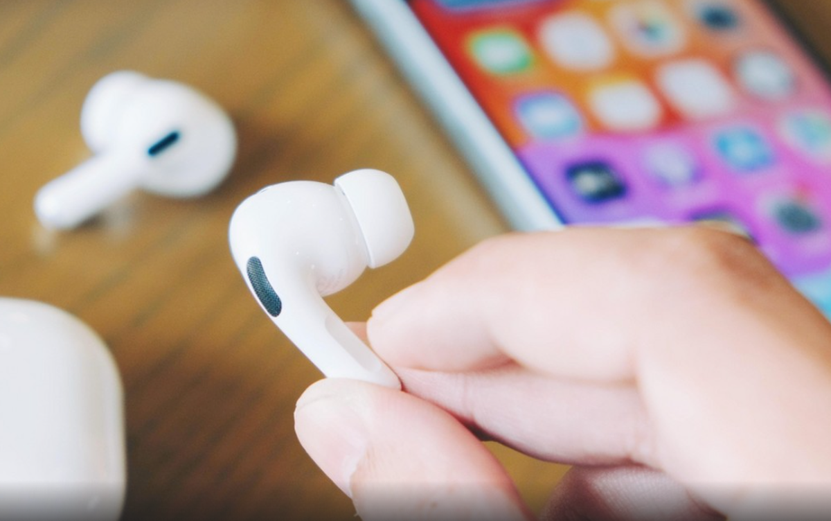 پزشک فاش می‌کند که آیا AirPods Pro جدید می‌تواند جایگزین سمعک‌ها شود یا خیر