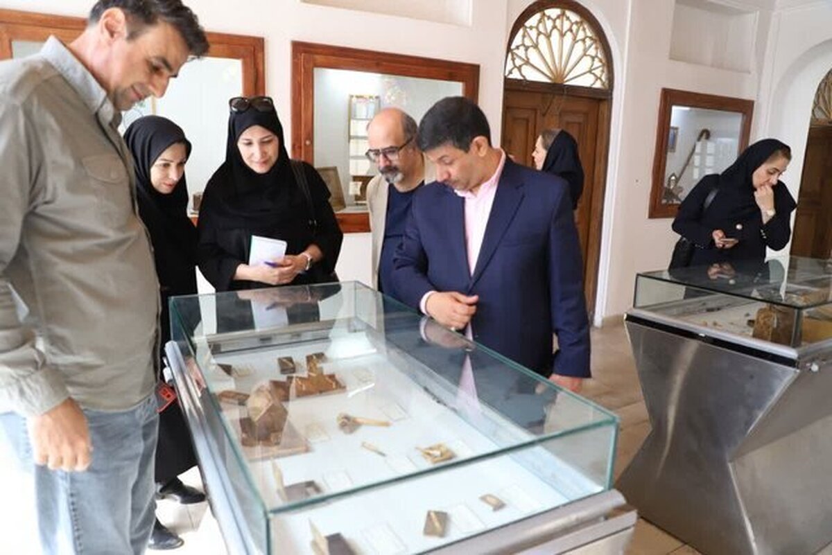 مفهوم اقتصاد فرهنگی از طریق تولیدات هنری تقویت شود