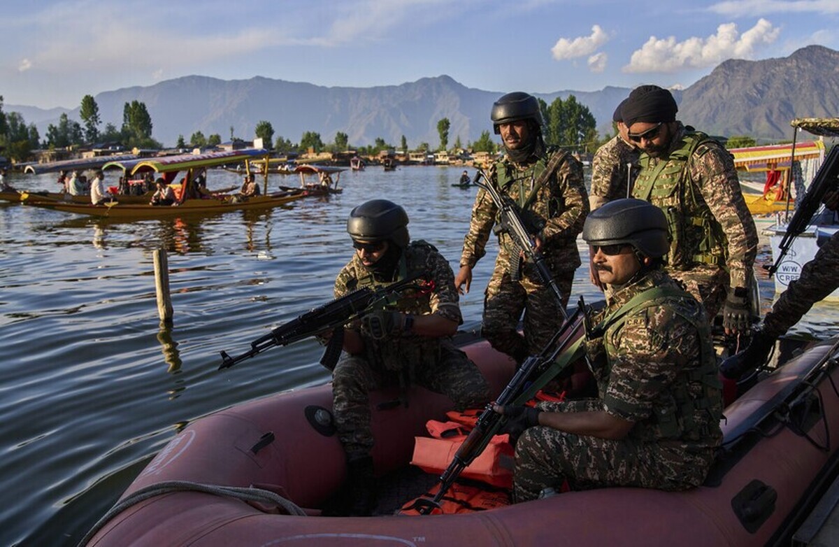 پلیس هند دست کم ۱۷۵ نفر را در جستجوی مهاجمان کشمیر دستگیر کرد