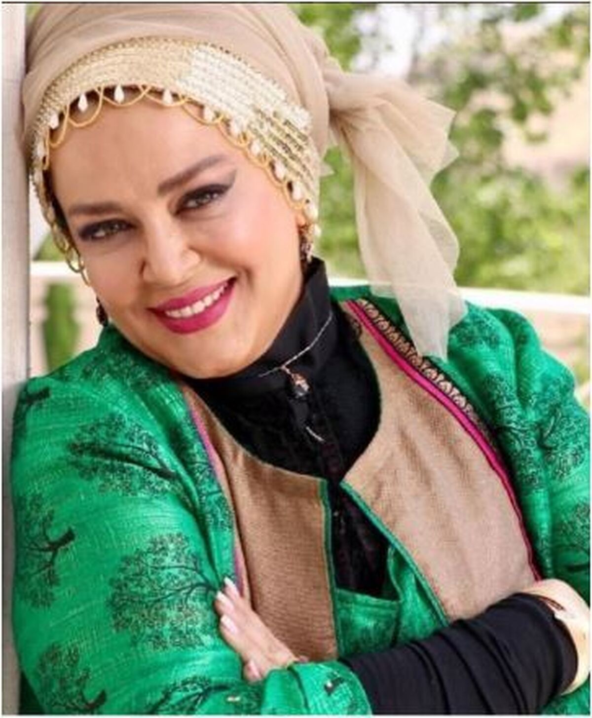 نگاهی به استایل اسپرت و راحتی بهاره رهنما در خانه/چقدر هم صورتی بهش میاد!