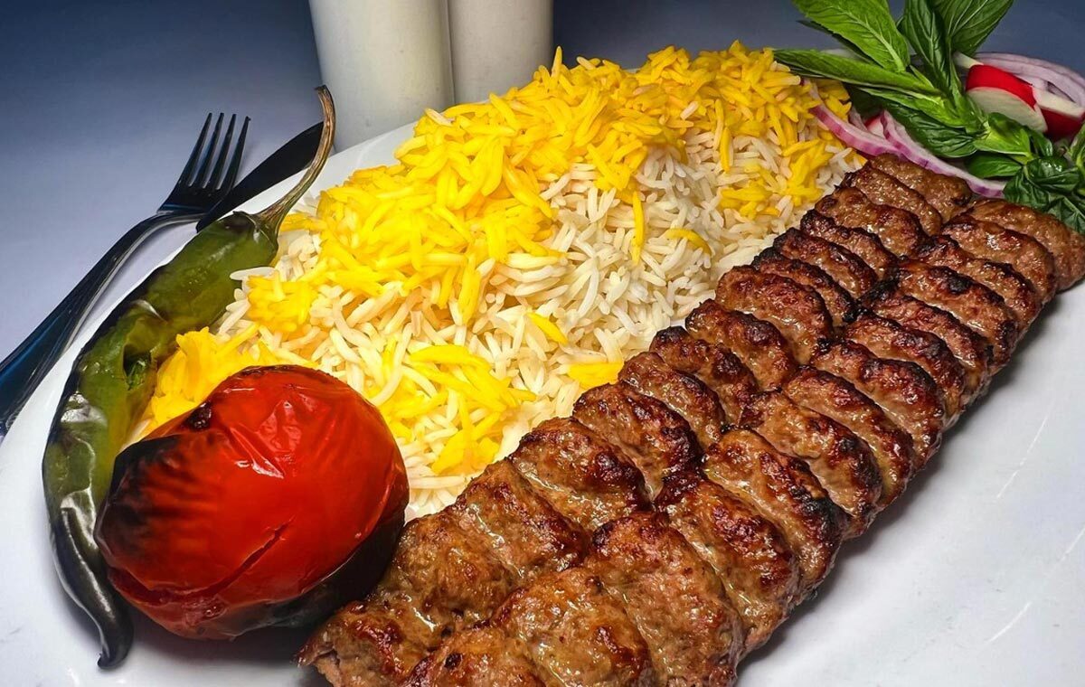 اگر کباب کوبیده تان ترک می‌خورد برای رفع این مشکل دلایل اصلی را بشناسید