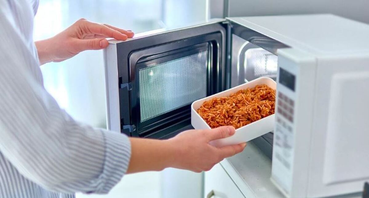 از گرم کردن این مواد غذایی در مایکروفر شدیدا اجتناب کنید!