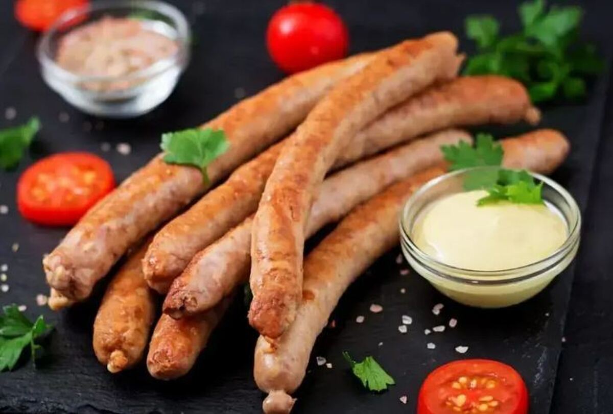 هات داگ مرغ خانگی برای شام بهترین گزینه است ترکیبی سالم و خوشمزه