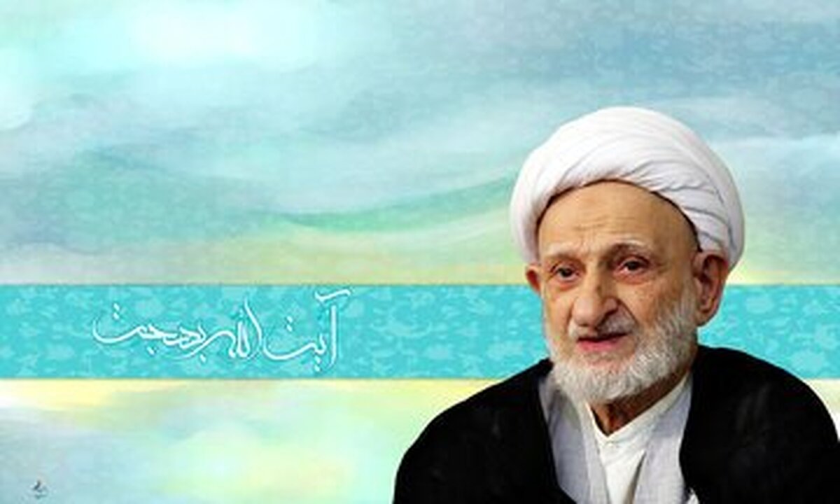 ذکر صلوات باعث افزایش محبت و آرامش می شود