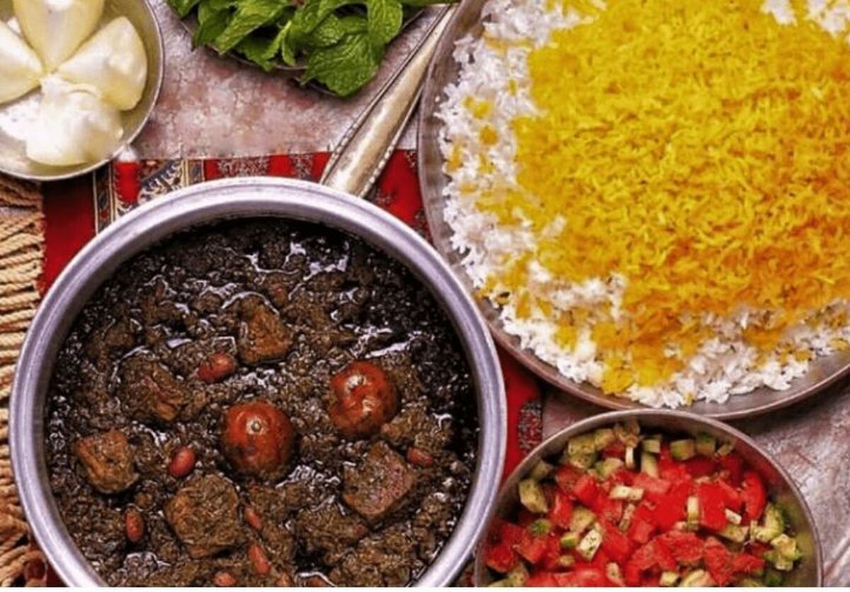 آموزش کامل و گام به گام پخت خورشت جعفری قرمه به سبک مادربزرگ‌های گیلانی