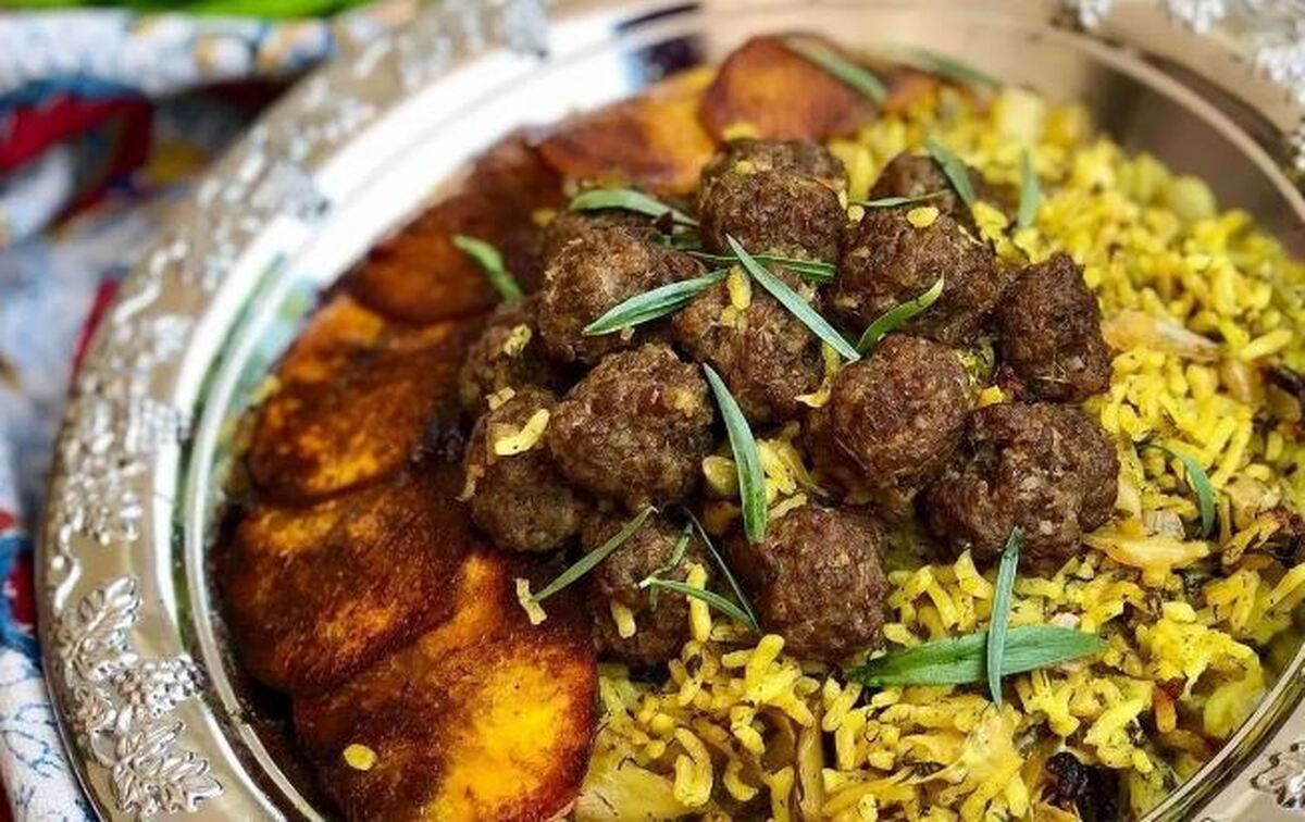 ریحان پلو با گوشت؛ غذایی که عطر و بوش دیوونتون می‌کنه!