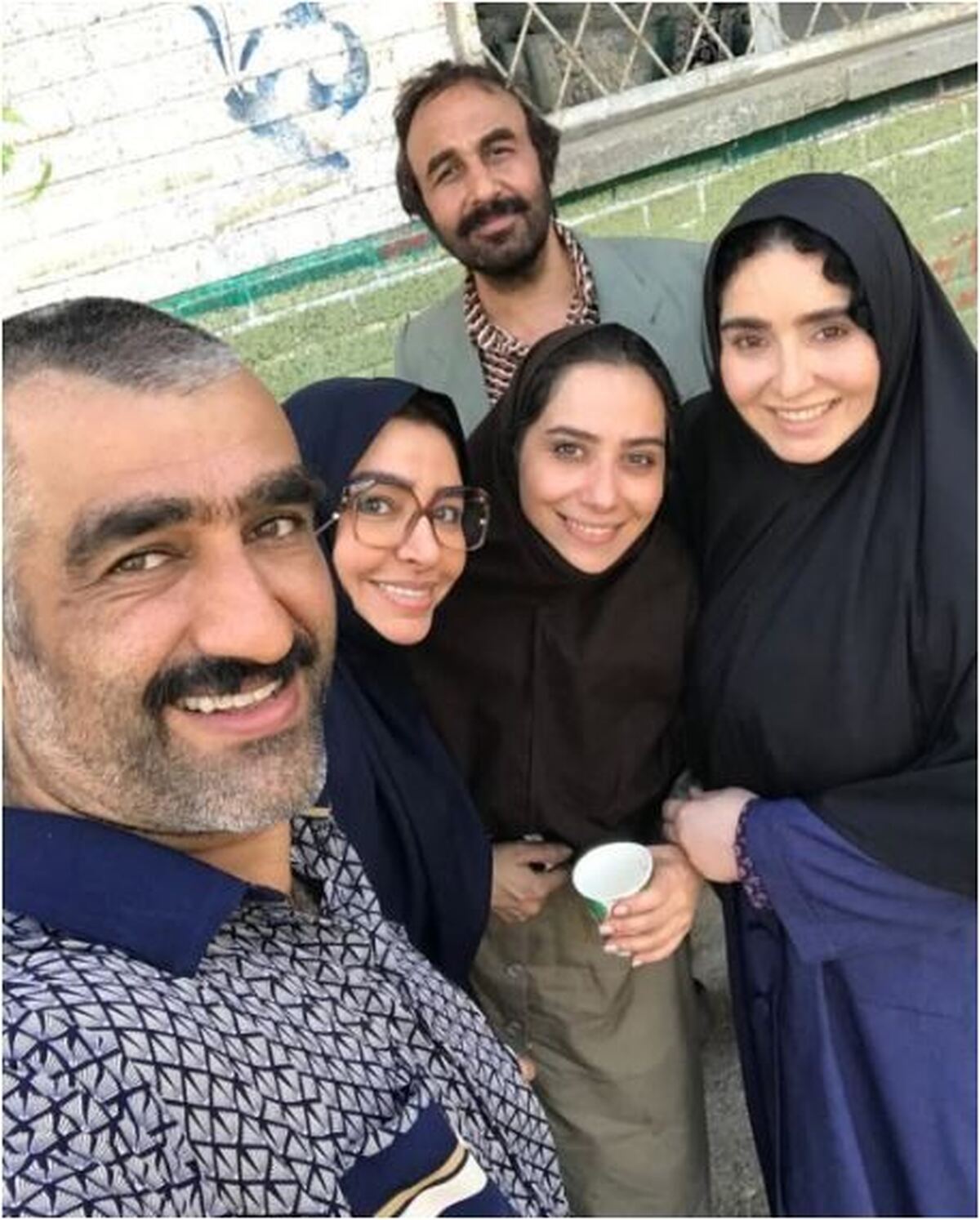نگاهی به گریم خاص دو بازیگر معروف به سبک دهه شصتی‌ها در یک کار مشترک