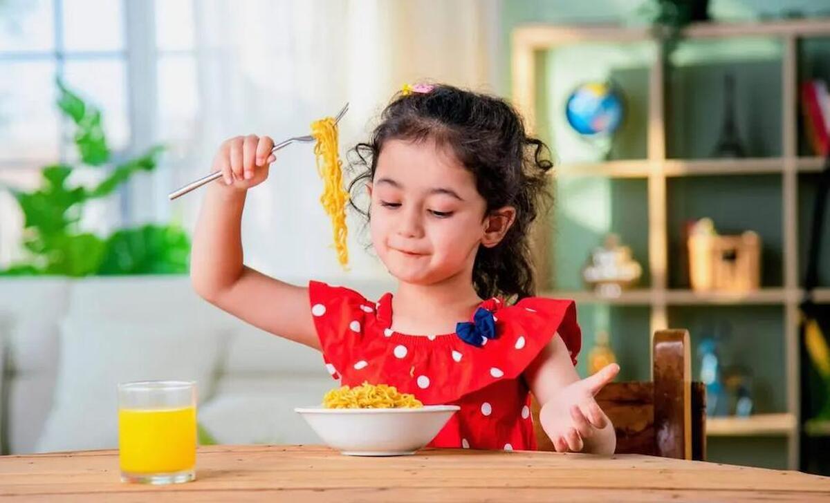 تاثیر الگو‌های غذایی روی بلوغ زودرس و تایم قاعدگی