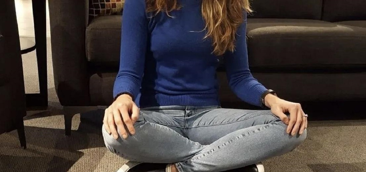 به حالت چهار زانو ننشینید!