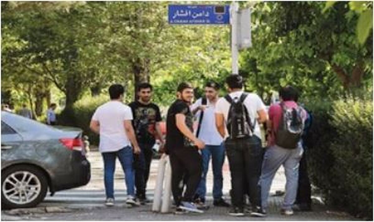 چرا دهه هشتادی‌ها نسبت به زندگی بی انگیزه و نا امید‌اند؟