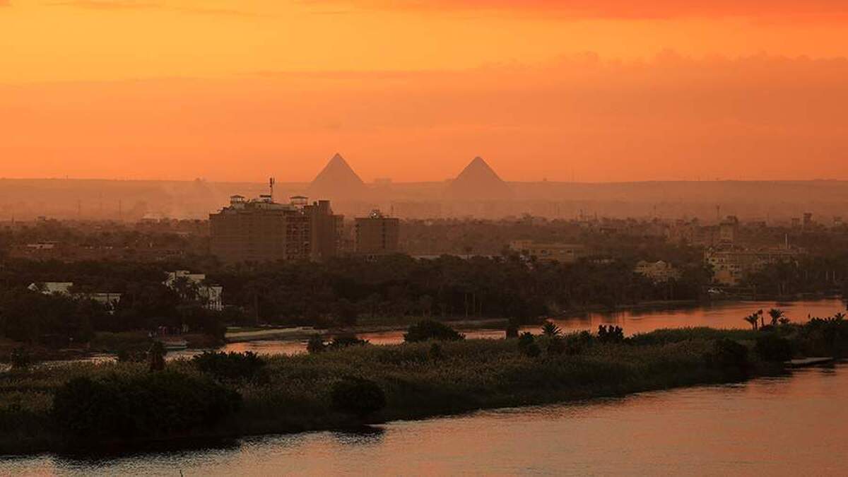 نخست وزیر مصر از طرح ساخت شهری در بیابان خبر داد