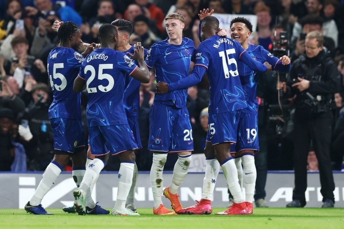 کلرادو: رقابت منچستریونایتد و چلسی برای جذب مدافع لیگ برتری به ارزش ۴۰ تا ۴۵ میلیون یورو